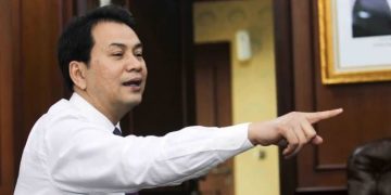 Sejauh Mana Keterlibatan Azis Syamsuddin Dengan AKP Stepanus Robin Pattuju?
