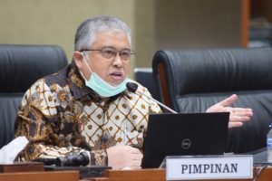 Wakil Ketua Komisi IX DPR RI Ansory Siregar saat RDP dengan Kementerian Ketenagakerjaan RI, DJSN, Dewas BPJS Ketenagakerjaan, Direksi BPJS Ketenagakerjaan, SPSI, KSBSI di Gedung Nusantara I, Senayan, Jakarta, Selasa (28/9/2021). Foto: dpr.go.id