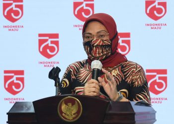 Menaker Ida Tegaskan Bantuan Subsidi Upah Tidak Dikenakan Potongan