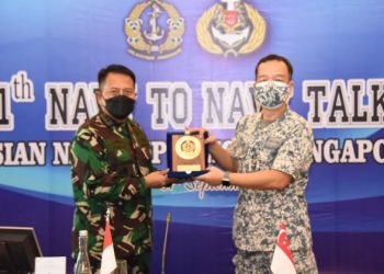 TNI AL Bahas Kerja Sama Dengan Republic of Singapore Navy