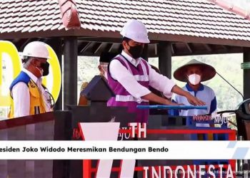 Presiden Joko Widodo meresmikan proyek Bendungan Bendo, di Ponorogo, Jawa Timur. FOTO/YouTube Sekretariat Presiden/Dita Angga Rusiana