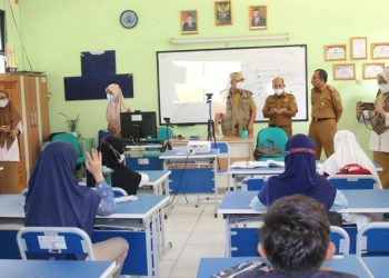 Wali Kota Bekasi Tinjau Pembelajaran Tatap Muka Terbatas