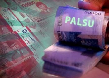 Sungguh Nekat! Seorang Pria Cetak Uang Palsu di Kantor Camat