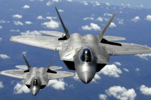 Jet-jet tempur siluman F-22 Raptor Amerika Serikat. (Wikimedia Commons/US Air Force photo/Smsgt Thomas Meneguin)