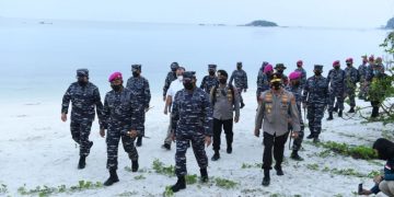 Marinir TNI AL Hancurkan Instalasi Radar Musuh di Pantai Tanjung Kelayang Babel