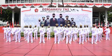 Peringati HUT ke-76 TNI, TNI AL Ikuti Upacara Secara Virtual