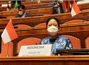 Ketua DPR RI Dr. (H.C.) Puan Maharani menghadiri Seventh Group of 20 (G20) Parliamentary Speakers’ Summit (P20) di Gedung Senat Italia, Roma, Kamis (7/10/2021). Foto: Ist/nvl