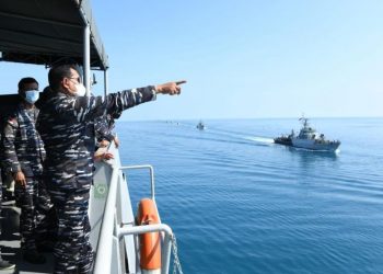 Puluhan Kapal Perang Laksanakan Peperangan Uji Kemampuan Teknologi di Perairan Laut Jawa