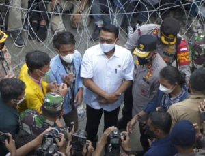 Kepala Staf Kepresidenan Moeldoko bertemu Aliansi BEM Seluruh Indonesia (BEM SI) yang menggelar aksi unjuk rasa. Foto/SatukanIndonesia/Nal