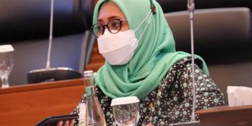 Komisi IX DPR Pertanyakan Peraturan Pemerintah Wajibkan Penumpang Pesawat Test PCR