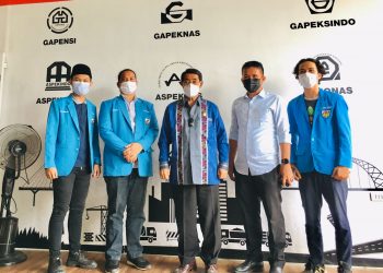 Pdt. Dr. Willem TP Simarmata Dukung Perayaan Natal DPD KNPI Sumut