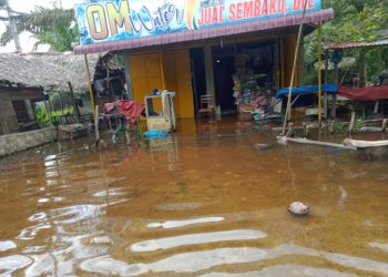 45 Unit Rumah Warga Tanjungbalai Masih Tergenang Banjir
