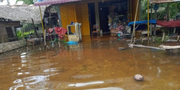 45 Unit Rumah Warga Tanjungbalai Masih Tergenang Banjir