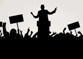 Petugas Gabungan Jaga Demo Buruh di Jakarta Hari Ini