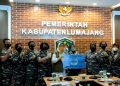 TNI AL Berikan Terapi Trauma Healing dan Santunan Kepada Korban Bencana Semeru