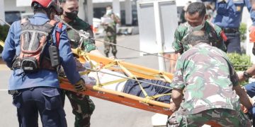 TNI AL Latih Kesigapan Personel Rumkital Tanggap Bahaya Kebakaran