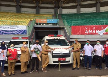 PEMKOT BEKASI SERAHKAN BANTUAN MOBIL DAN MOTOR AMBULANS
