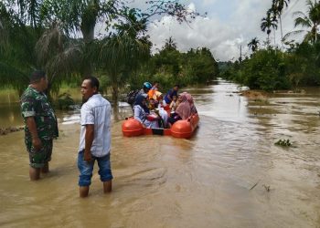 Banjir Kecamatan Kluet Tengah Surut Meski Masih Tergenang 30 cm