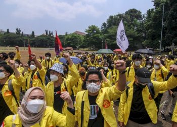 Guru Besar, Dosen, Tendik, Alumni dan Aliansi BEM UI Dukung Cabut PP Nomor 75/2021