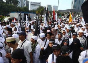 Aksi Bela Al Quran, Massa Desak Pemerintah Usir Dubes Swedia