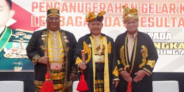 Kapitaraja Kawasa Yi Nusantara Gelar Kehormatan Adat Kesultanan Buton Untuk Kasad