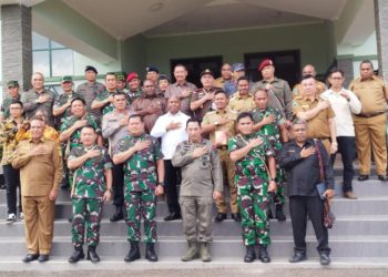 Ketua MRP Bertemu Panglima TNI dan Kapolri di Papua Barat