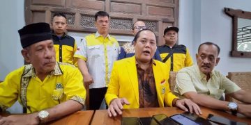 Juliyatmono Ungkap Alasan Pemberhentian Ketua Golkar Solo