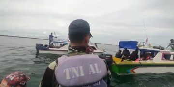 TNI AL Himbau Masyarakat Waspada Cuaca Ekstrim