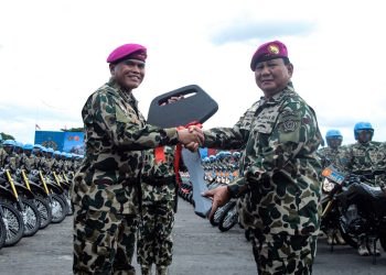 TNI AL Terima ALPALHANKAM  dari Menteri Pertahanan Republik Indonesia