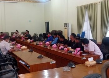 Komisi A DPRD Langkat Gelar RDP Dengan Mapancas Dan PT.LNK Kasus 1  Tandan Kelapa Sawit