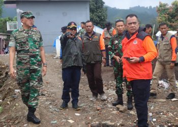 Kepala BNPB Tinjau Pembangunan Rumah Insitu Pascagempa Cianjur