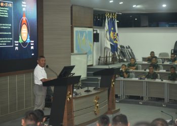 Kuliah Umum Laksamana Madya TNI (Purn) Achmad Taufiqoerrochman Kepada Pasis Dikreg Seskoal Angkatan Ke-61 Ta 2023