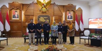 Gubernur Khofifah Minta KPID Jatim Kawal Tahapan Pemilu Melalui Siaran