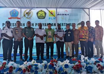 342 Rumah Tangga Tak Mampu di PBD Nikmati Listrik, Ini Harapan Rico Sia