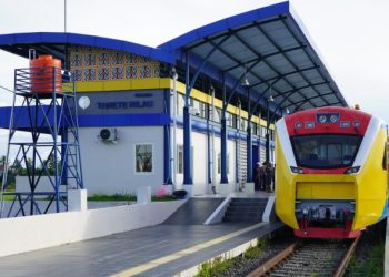 Jokowi Resmikan Kereta Api Pertama di Sulawesi