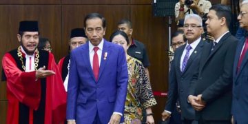 Jokowi Hadiri Pengucapan Sumpah Ketua-Wakil Ketua MK