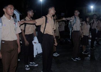 Susul Siswa, Mulai Hari Ini Pegawai Disdikbud NTT Ngantor Pukul 5.30 Wita