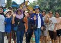 Tiurma Ida Silitonga Turunkan Alat Berat Perbaiki Jalan Rusak di Rumbai