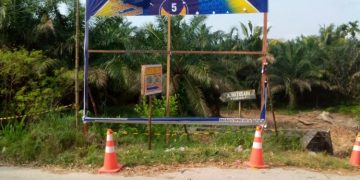 Baliho Bacaleg NasDem Riau Dirobek OTK