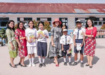 Ketua TP. PKK Humbahas Kunker ke SMP Negeri 1 Doloksanggul