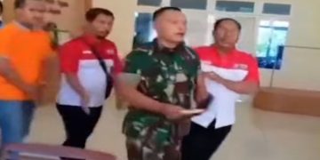 Anggota TNI AD di Magetan Ngamuk, Diduga Istri Selingkuh dengan Kepala Dinas
