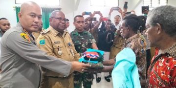 Tiga Pimpinan TPNPB Wilayah  Sorong Serahkan Diri Untuk Kembali Bergabung ke NKRI