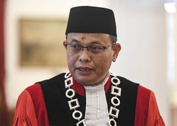 Hakim Guntur Hamzah Terbukti Langgar Kode Etik Terkait Perubahan Putusan