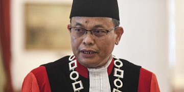 Hakim Guntur Hamzah Terbukti Langgar Kode Etik Terkait Perubahan Putusan