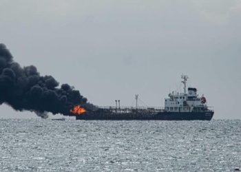 Kapal BBM Pertamina di Mataram yang Terbakar Berhasil Dipadamkan