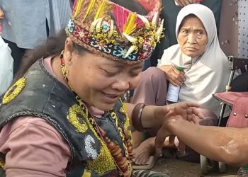 Sosok Ida Dayak Yang Diklaim Bisa Sembuhkan Penyakit Stroke Hingga Tulang Bengkok