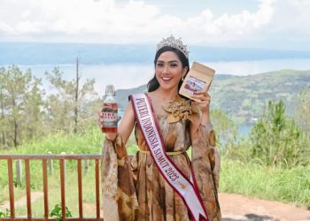 Putri Indonesia Sumut 2023 Akui Keindahan Danau Toba Dilihat Dari Wisata Alam Sipinsur dan Baktiraja