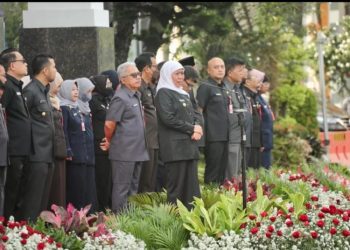 Gubernur Khofifah Ingatkan ASN Pemprov Jatim Patuhi SE Menpan RB Terkait Cuti Bersama Idul Fitri 1444 H