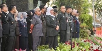 Gubernur Khofifah Ingatkan ASN Pemprov Jatim Patuhi SE Menpan RB Terkait Cuti Bersama Idul Fitri 1444 H