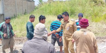 Wabup Humbahas Apresisasi Kegiatan Gotong Royong Masyarakat Wujudkan Keasrihan Desa